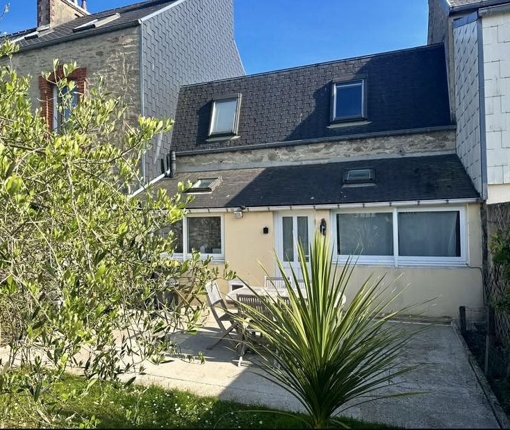 Maison de ville à vendre à Tourlaville 3 chambres